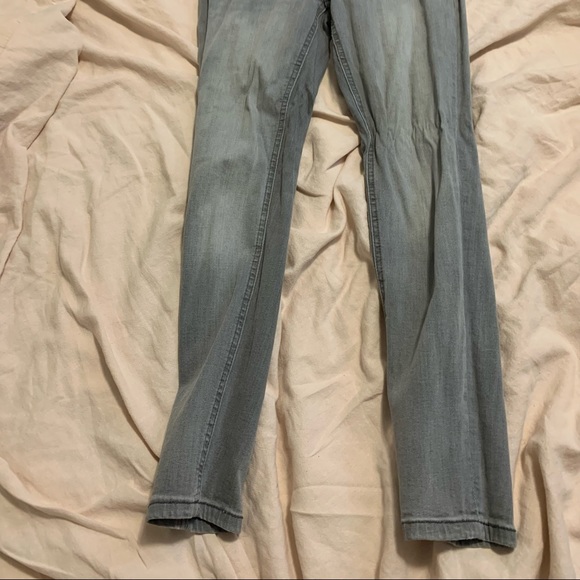Size 8 Silver Zara jeans - Picture 3 of 3